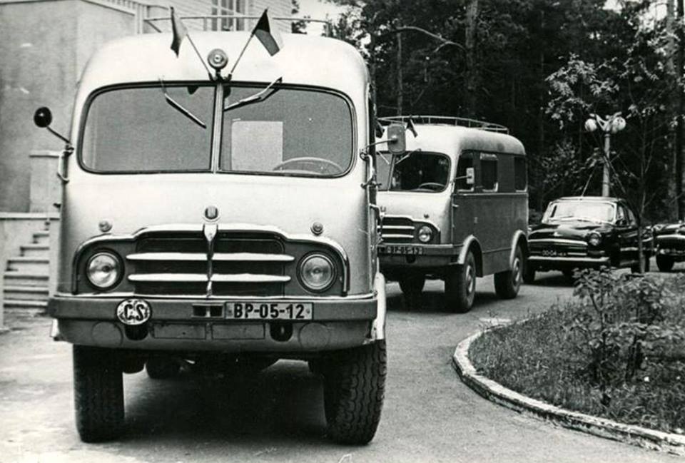 Автомобили Tatra 805, на которых Мирослав Зикмунд и Иржи Ганзелка совершили путешествие в Азию в 1959-64 годах.