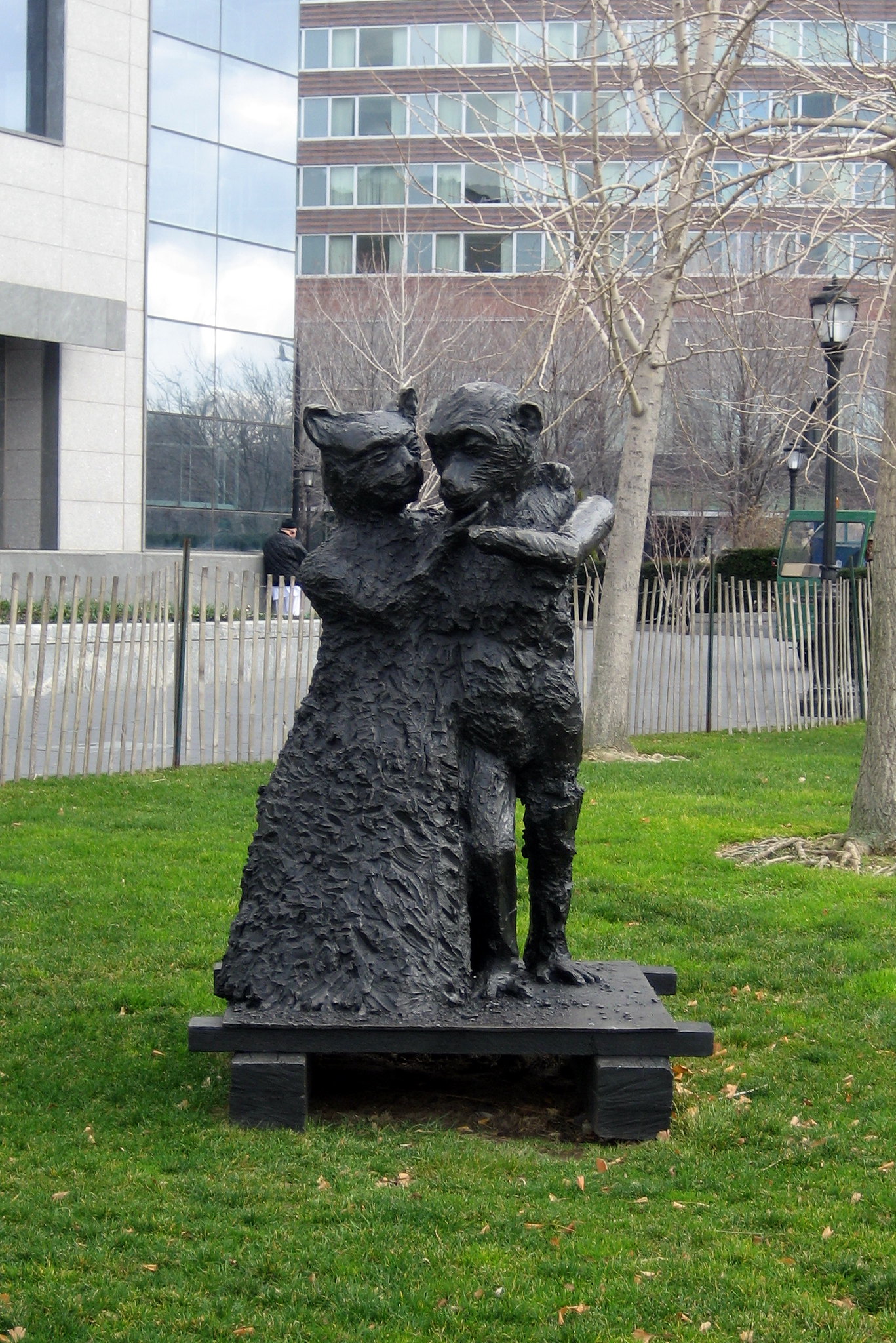NYC - Battery Park City: Robert F. Wagner Park - Ape and Cat (At the Dance) Although they do not have human features, Jim Dine's 1993 Ape & Cat (At the Dance) exude the sort of civility and tenderness to which many urbanites aspire. Made of cast bronze, the 5'7" figures are at once amusing, allegorical, and unabashedly romantic. The work derives from a series of Dine's 1990s drawings and sculptures that follow the relationship of this unlikely but adoring couple. Their sheltered placement along the promenade lends a sense of intimacy, joyousness, and unexpected grace to the site. Jim Dine first came to prominence with the Pop Art movement in the 1960s. His work combines a romantic, expressionist style with figurative subjects often drawn from history.