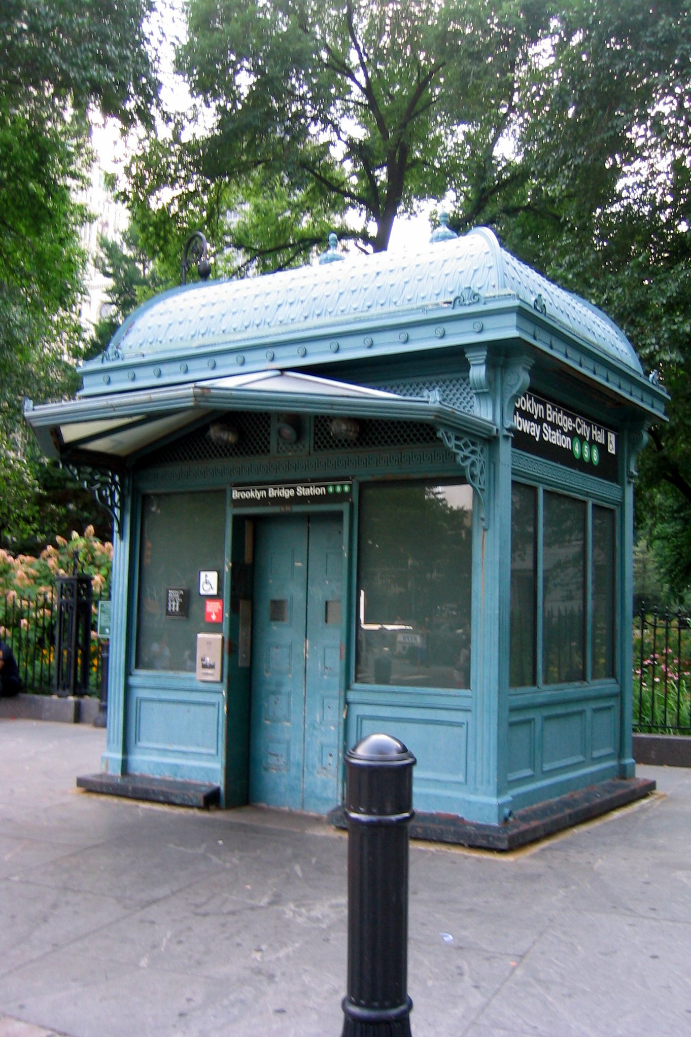 NYC: Brooklyn Bridge - City Hall Subway Station (IRT) A replica of one of the original subway entrance kiosks, although this one is designed to provide elevator service to the 4, 5 and 6 subway lines below. National Register #05000674