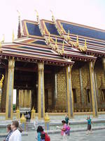 Emerald Buddha Temple, Wat Phra Kaew, Bangkok Bangkok's most unmissable attraction is of course the Grand Palace, and most specifically the temple complex of Wat Phra Kaew (Temple of the Emerald Buddha), famed for it's riot of coloured and gilded ornament, paintings and sculptures; quite simply, so visually stunning there is nothing quite like it anywhere else! The Palace and Temple complex were begun in 1782, the year the capital was moved to Bangkok, and parts of the palace buildings betray 18th century European influence combined with traditional Thai style, such as the breathtaking gilt spires on the roof. Most of the interiors of the Palace itself are off limits to visitors since, although no longer the main residence of the thai monarchy, it is frequently used for state functions and ceremonies. The Wat Phra Kaew complex however is the greatest draw, famed for it's stunning architecture and the famous 'Yaksha' guardian figures that flank all the main entrances to the complex. These towering figures, with their rich colours and tapering crowns, represent demonic characters from the mythological epic the 'Ramakien', and are identifiable as distinct individuals, all here serving a benign, protective role. The Ramakien is also the subject for a stunning sequence of wall paintings within the cloister that encirlces the entire site, illustrating in minute detail the battles of the heroic monkey warriors, led by the monkey god Hanuman, against the demonic armies and kingdoms of Tosakan. The Temple of the Emerald Buddha itself forms the largest structure and contains the venerated (though small) Buddha image. The complex contains several other iconic buildings clad in sumptuous decor, most notably the library or 'mondop' with it's gilt spire along with the great golden stupa. The temple complex is technically a royal chapel rather than a working monastery like most Thai temples as it has no resident monks (the sheer volume of visitors leaves little room for anyone else anyway!). en.wikipedia.org/wiki/Wat_Phra_Kaew en.wikipedia.org/wiki/Grand_Palace