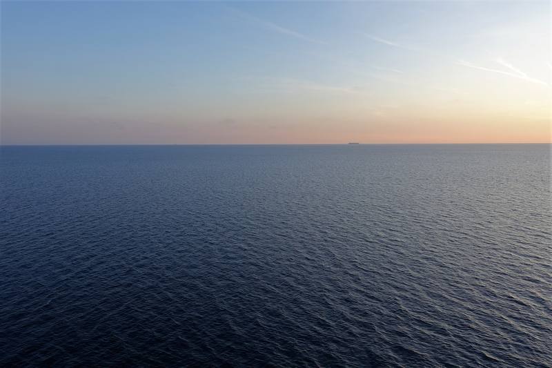 Лайнер и море Лайнер и море