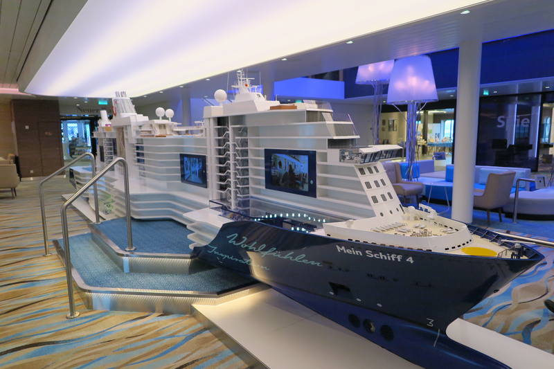 Лайнер Mein Schiff 4 Лайнер Mein Schiff 4