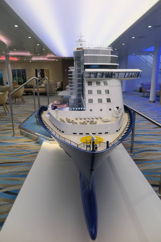Лайнер Mein Schiff 4 Лайнер Mein Schiff 4