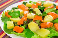 Салат с горбушей и картофелем