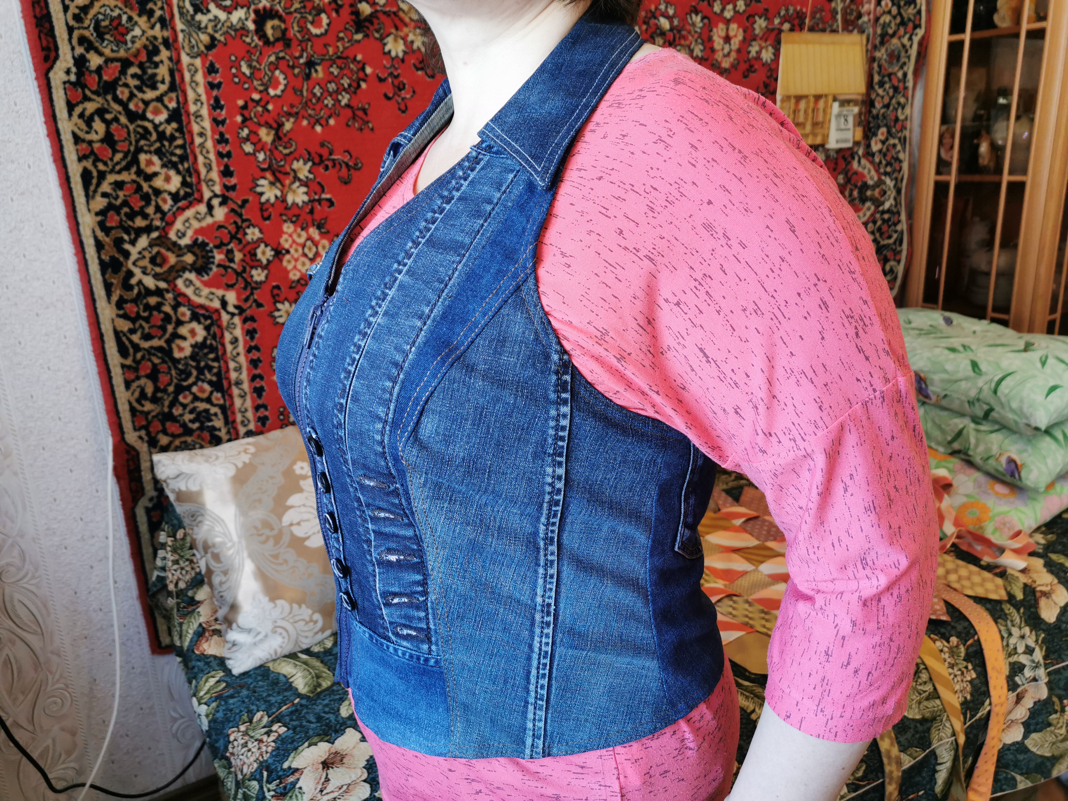 Жилет джинсовый, левая полочка