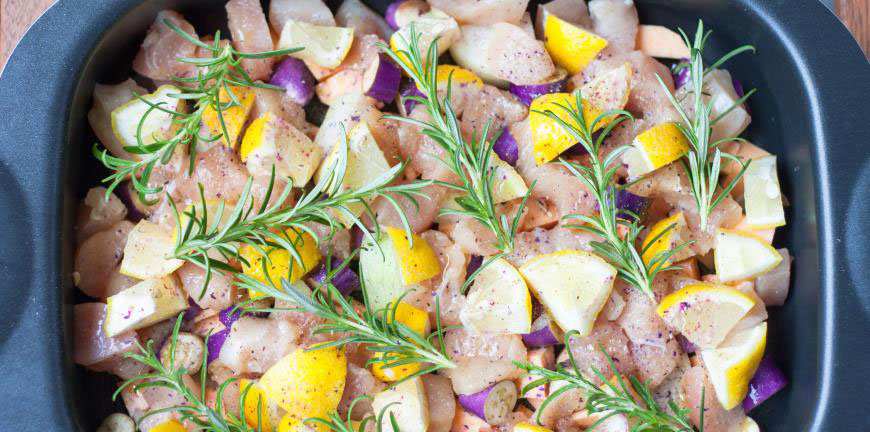 Курица с бататом и баклажанами