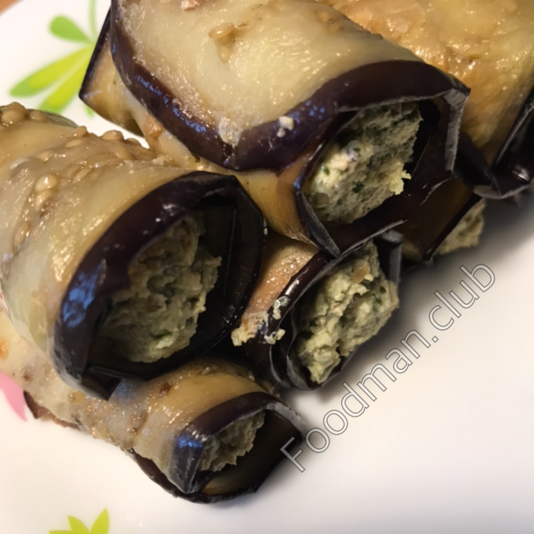 Рулетики из баклажанов с творогом