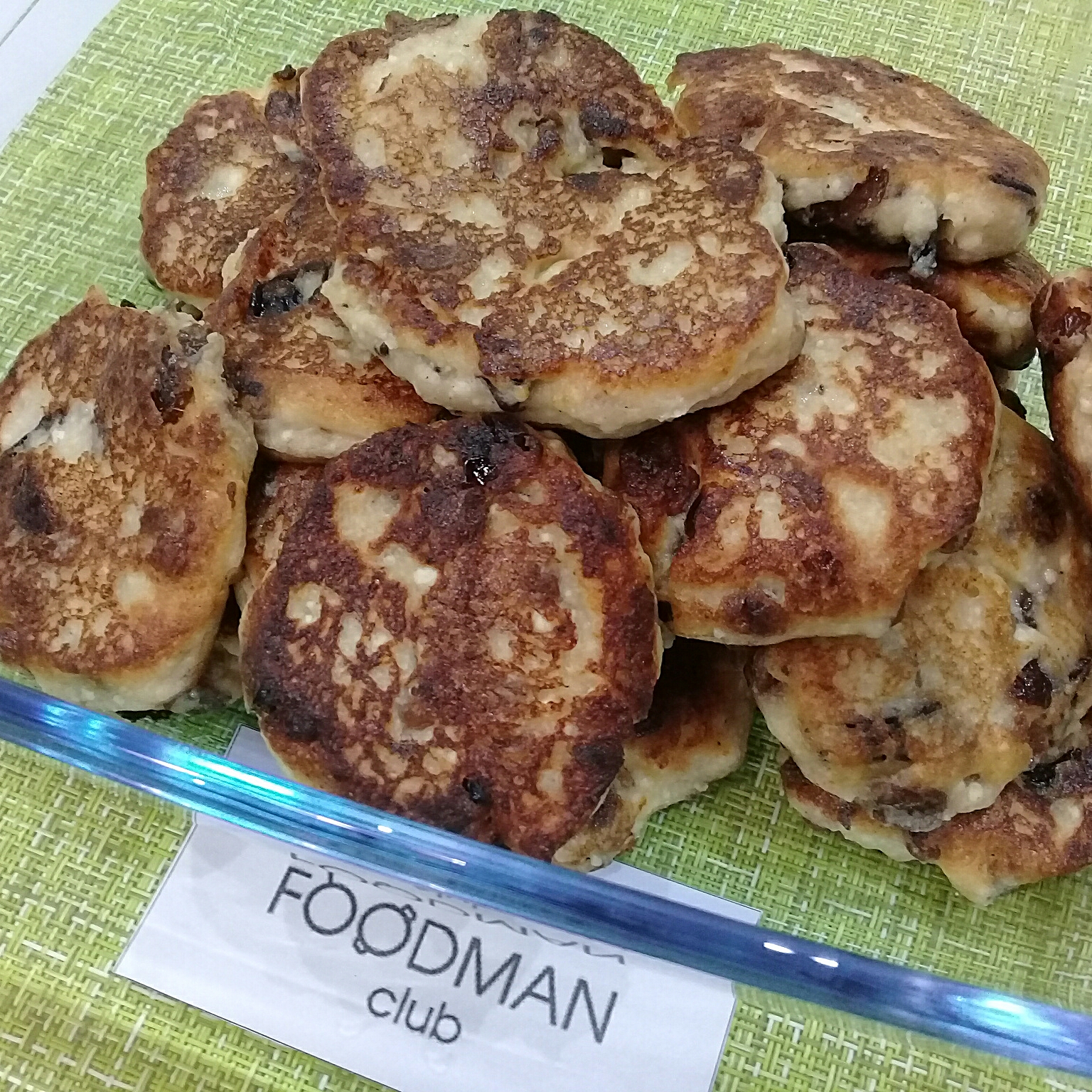 Сырники с сухофруктами без сахара