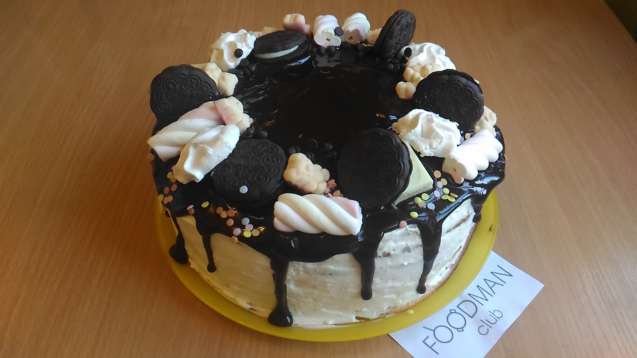 Торт «Молочная девочка»