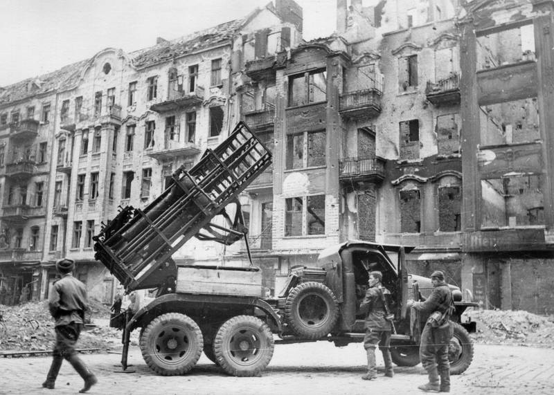 БМ-13 Катюша БМ-13 Катюша