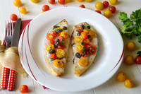 Запеченная рыба-меч с помидорами