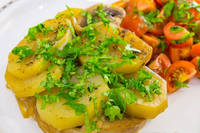 Свинина с грибами и картофелем, запеченная в фольге