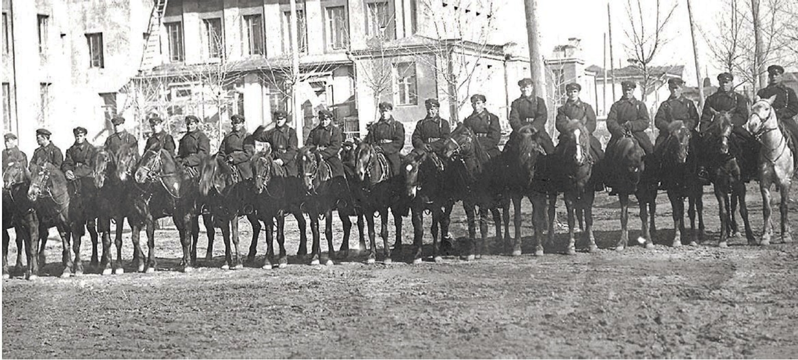 Конный отряд рабоче-крестьянской милиции 30-35 год