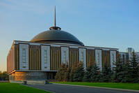 Здание Музея истории войны в Парке Победы. Фото Морошкина В.В.рке