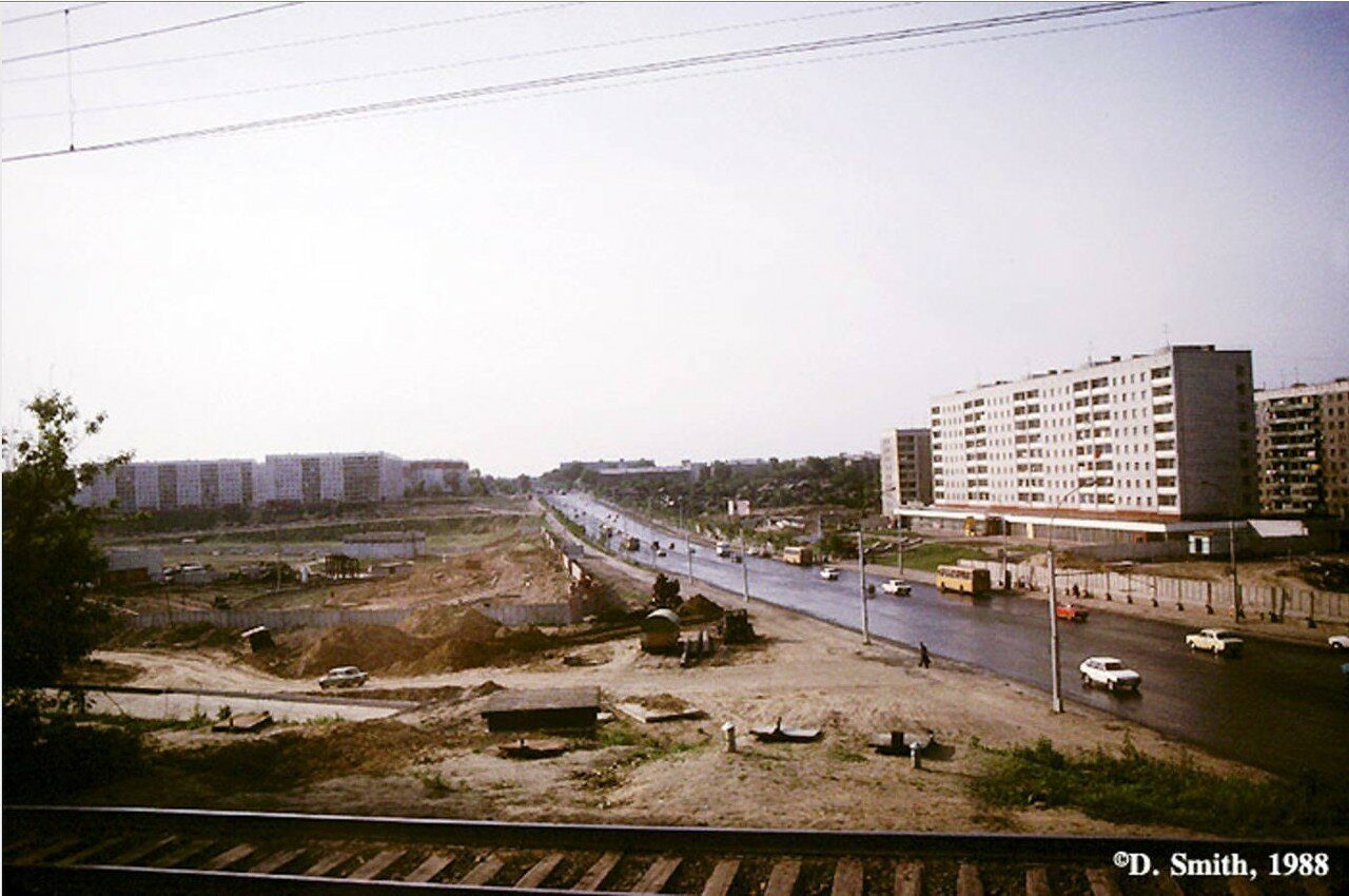 Посмотреть Новосибирска из окна поезда на Транссибирской магистрали