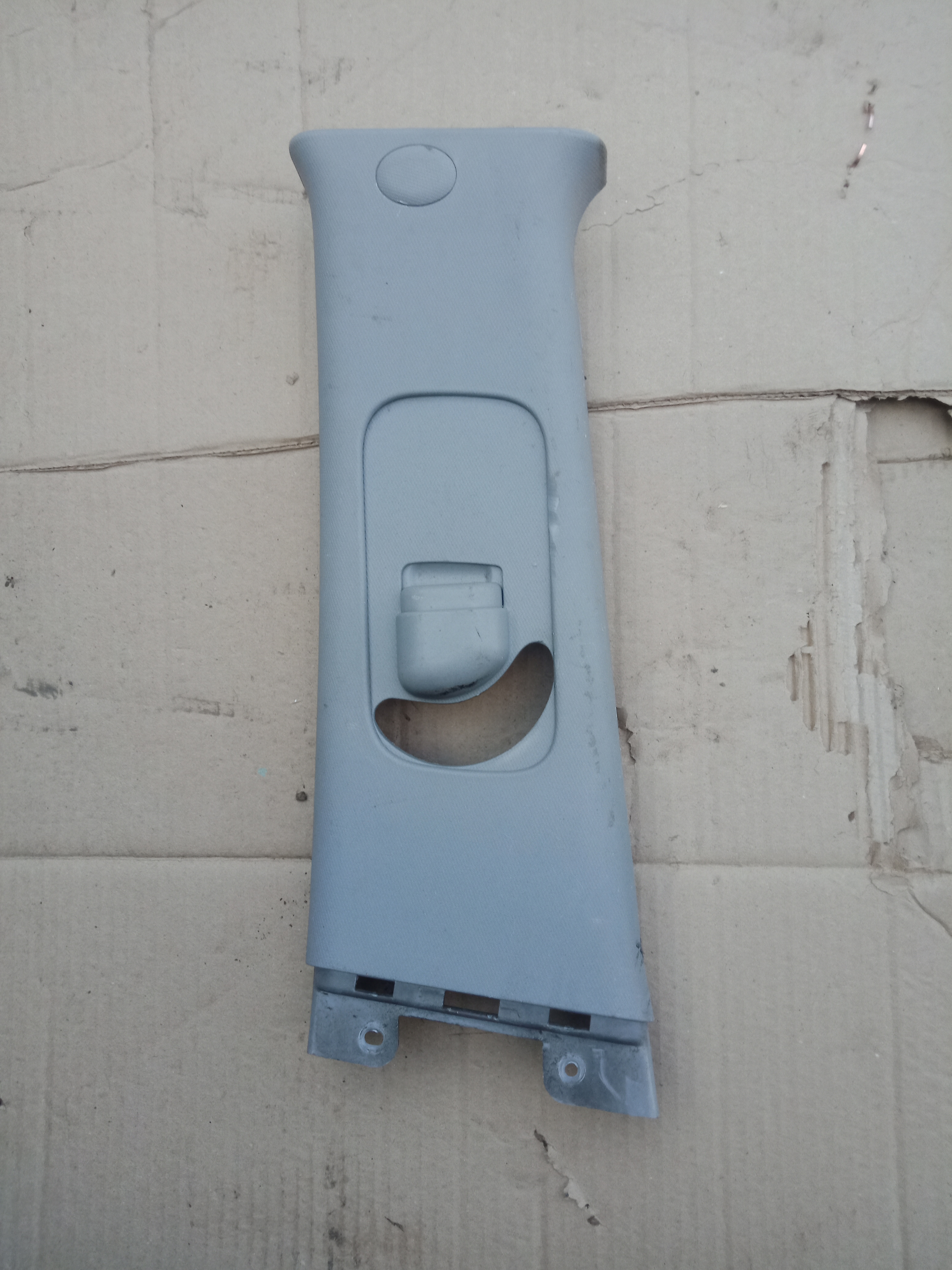 Накладка на стойку средняя левая, верхняя SsangYong New Actyon