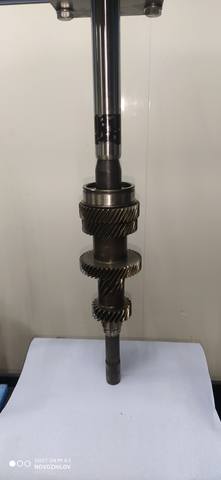 32205215_m.jpg