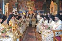 Иерархия старостильной греческой Православной Церкви на богослужении