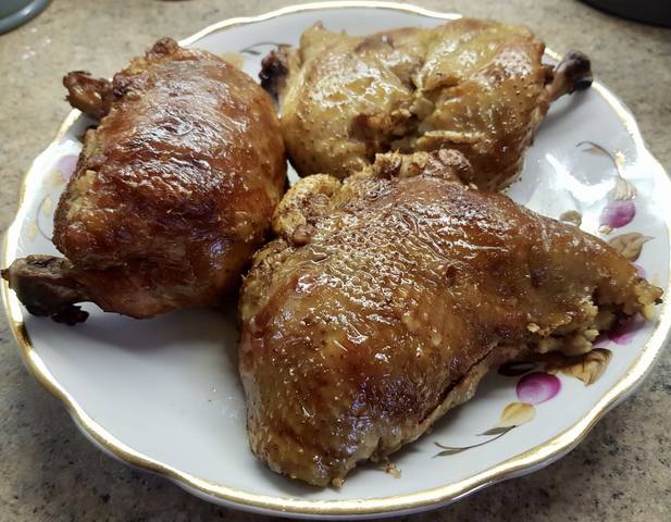 Курица, фаршированная мясом