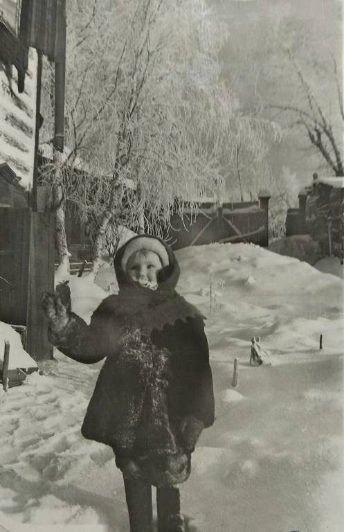 Двор Омской,53. Фото 1965 год