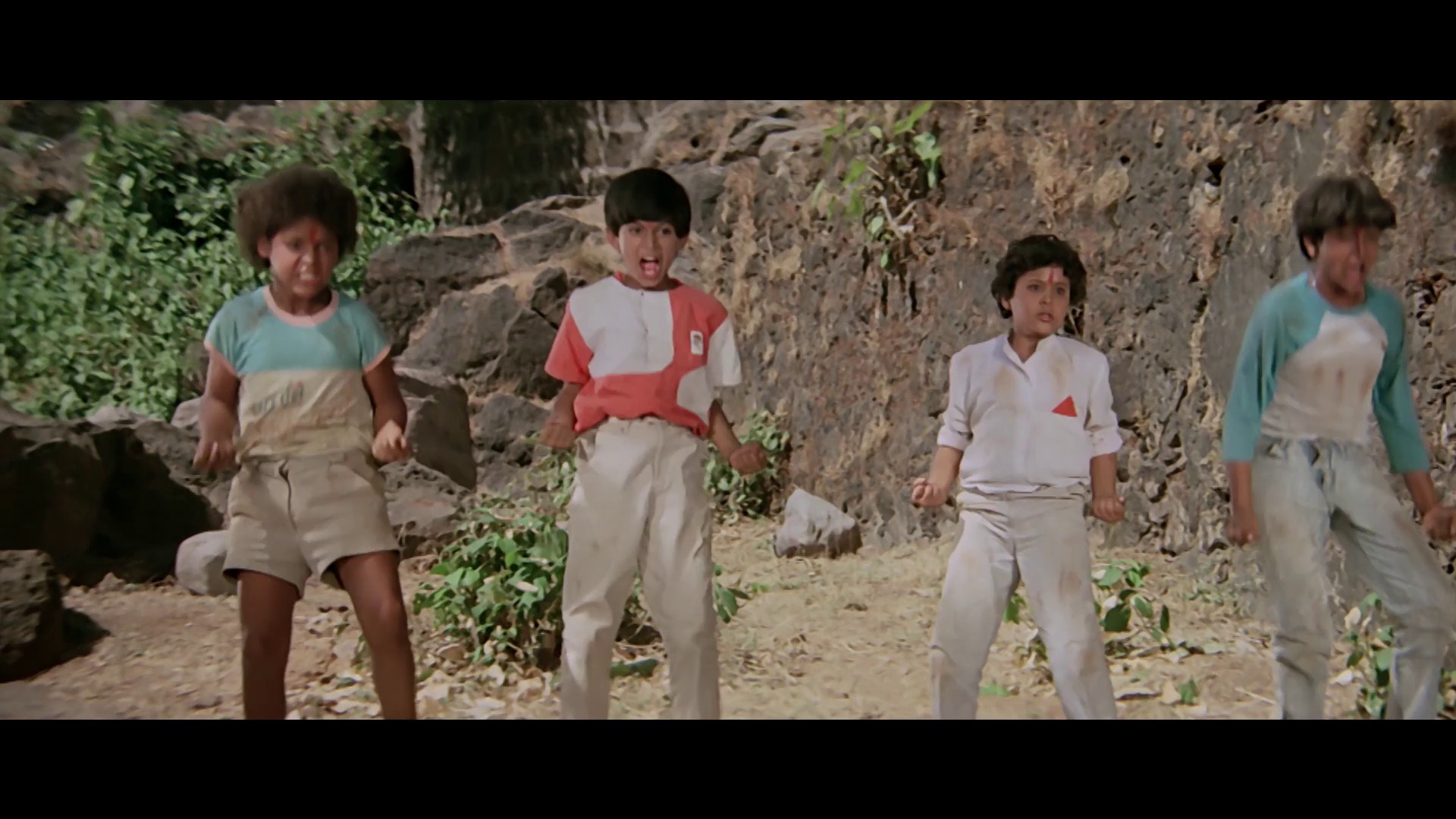 Aaj Ke Angaarey 1987.1080p.WeB.DL.AVC.AAC.2.0.DusIcTv0951