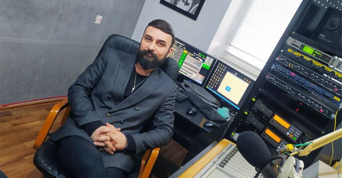 Radio Lider 107 FM      -   OnAir.ru