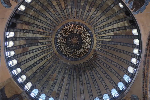 http://images.vfl.ru/ii/1617819078/fe2dee59/33989074_m.jpg