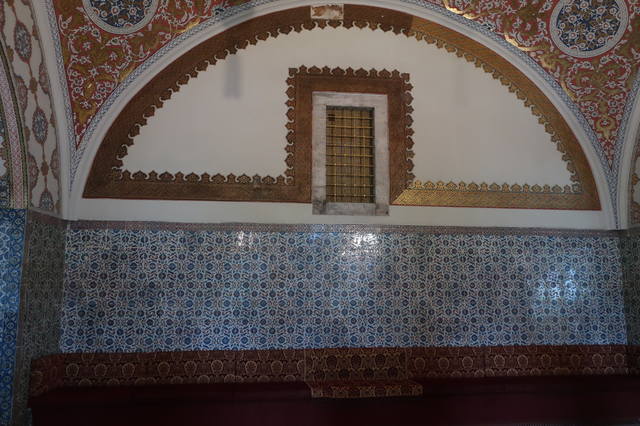 http://images.vfl.ru/ii/1617819186/29ee0961/33989097_m.jpg