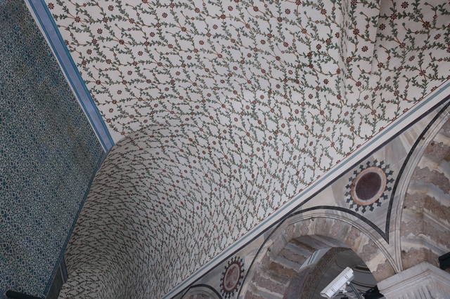 http://images.vfl.ru/ii/1617819189/62e5d774/33989105_m.jpg