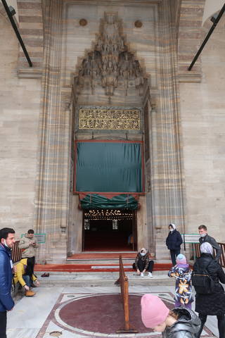 http://images.vfl.ru/ii/1617819393/b196c060/33989151_m.jpg