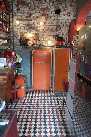 http://images.vfl.ru/ii/1617819396/2b9d727f/33989160_m.jpg