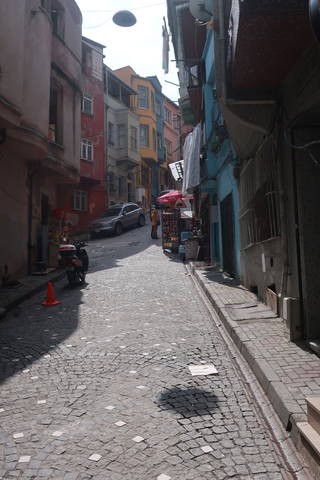 http://images.vfl.ru/ii/1617819466/e098d077/33989173_m.jpg