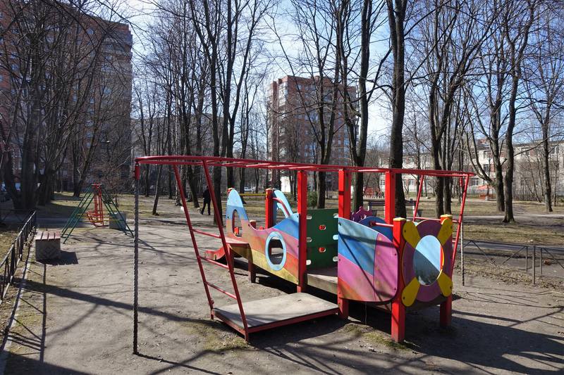 Дворы Калининского района Дворы Калининского района