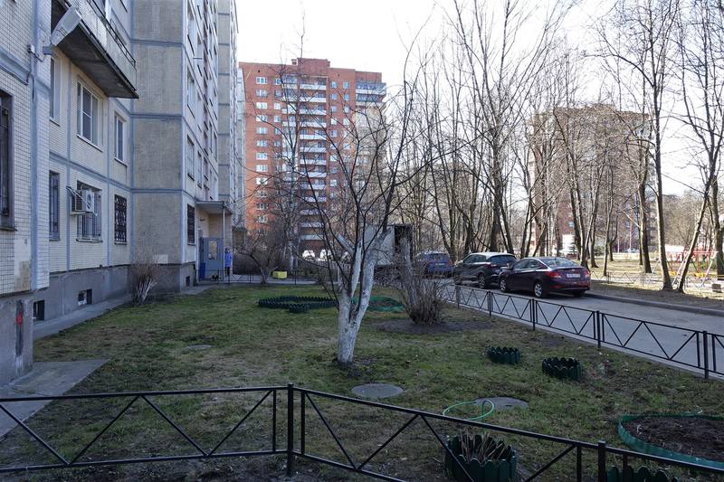 Дворы Калининского района Дворы Калининского района