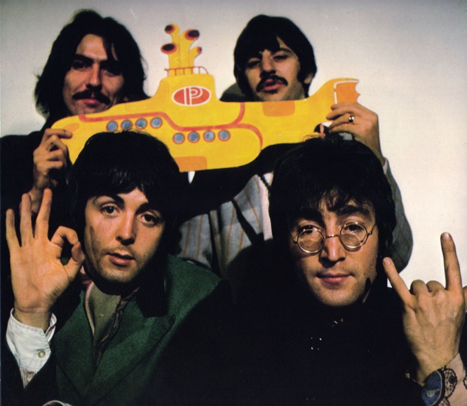 The+Beatles+YellowSu