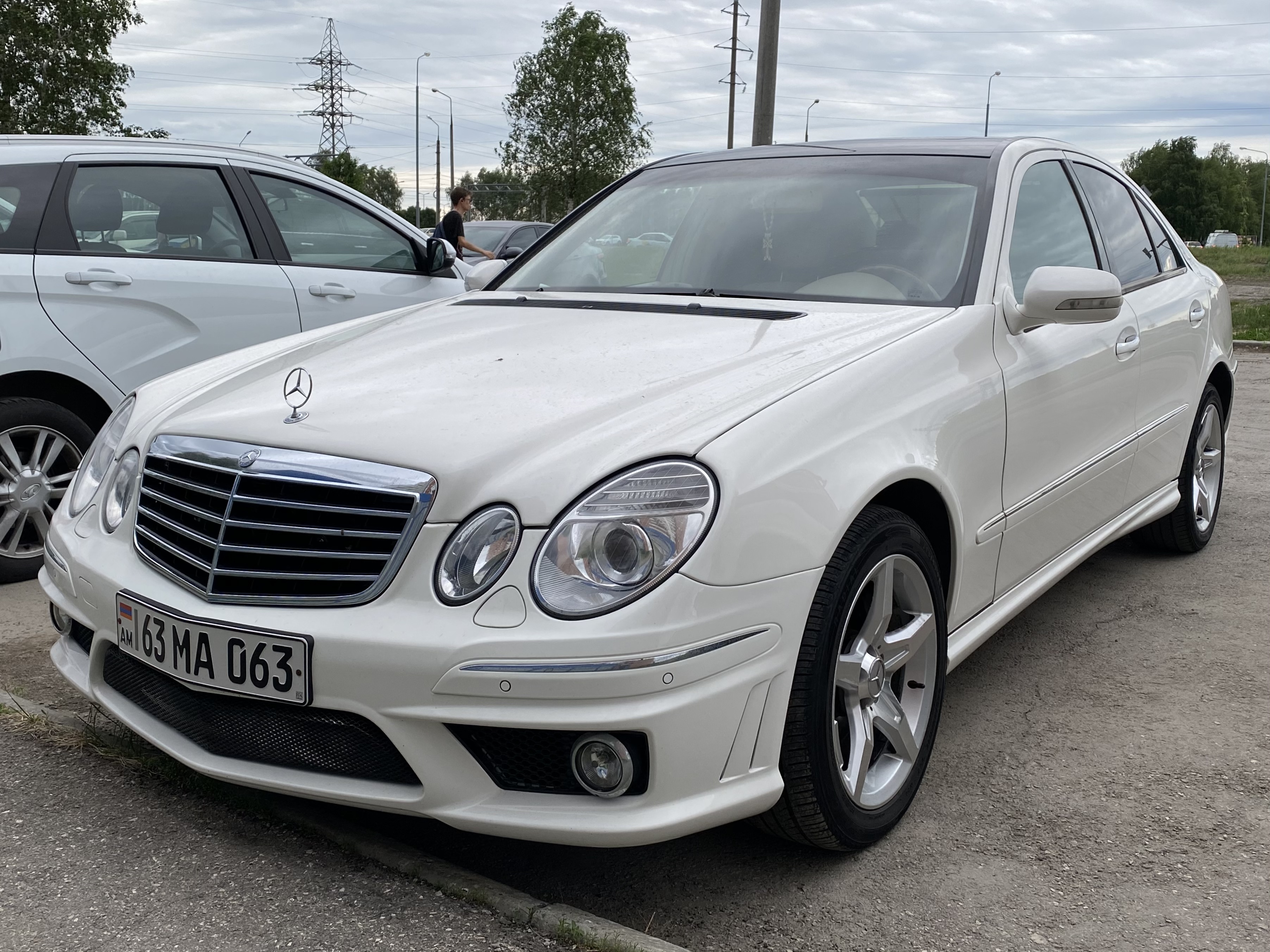 63 MA 063, Mercedes-Benz E-Klasse , Номер Армении