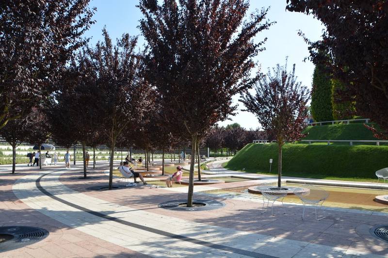Парк (27) Парк (27)