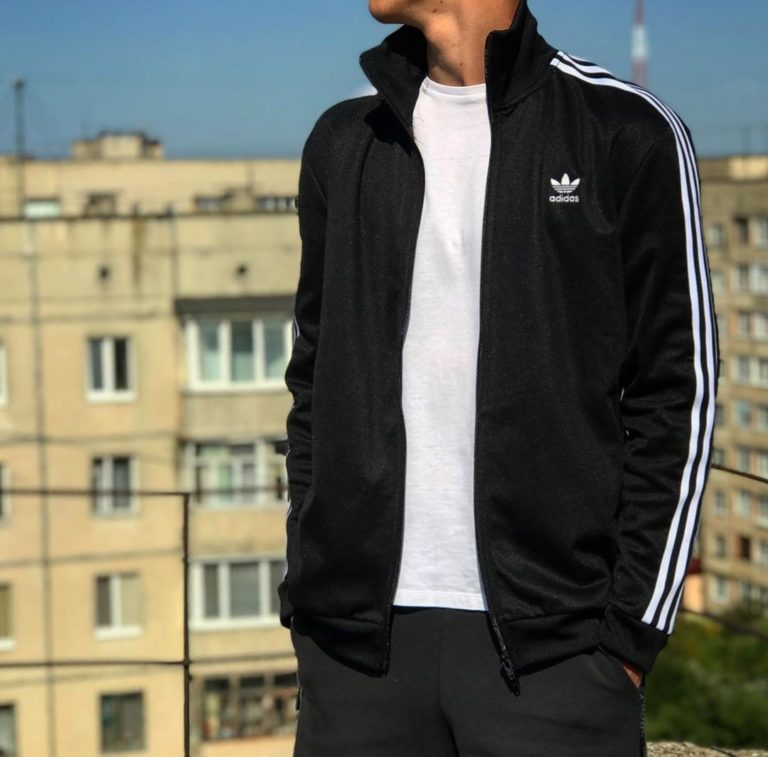 35437047.jpg