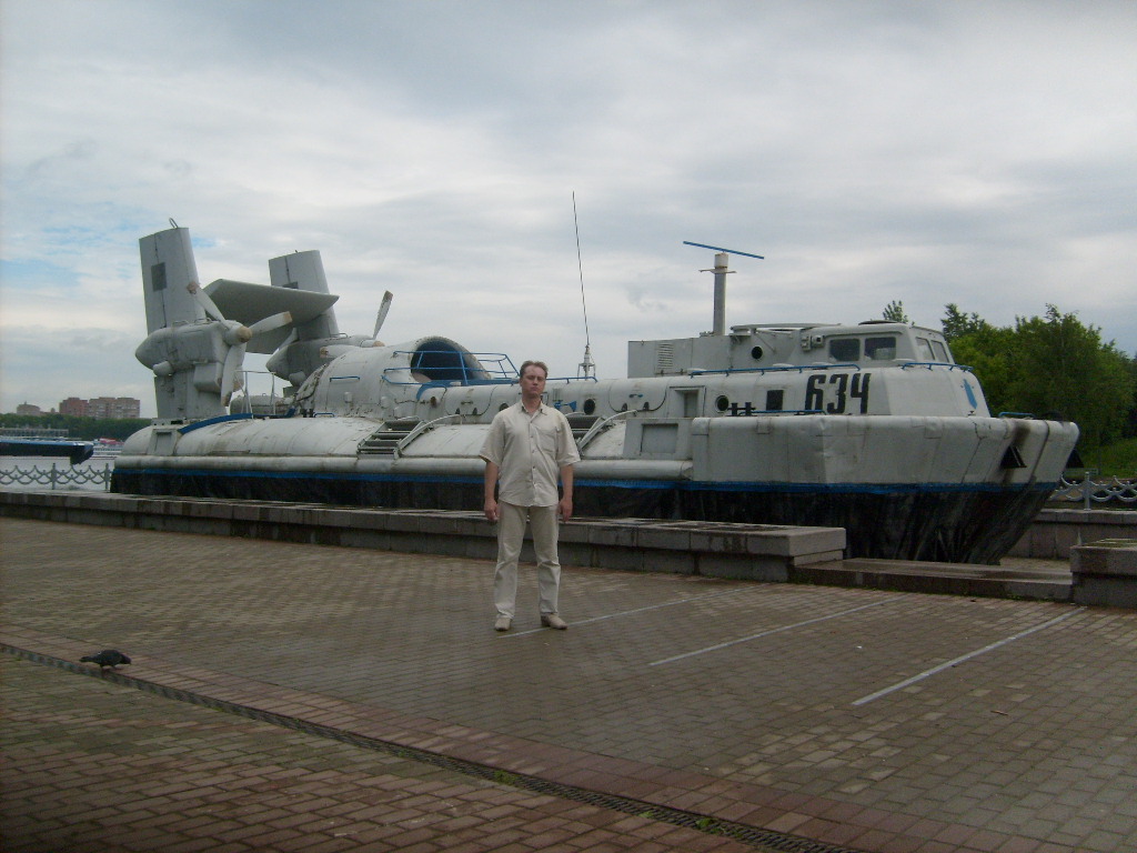 Ростислав Романов, 2017-06-19 Москва. Музей ВМФ. Десантный катер на воздушной подушке Д-357