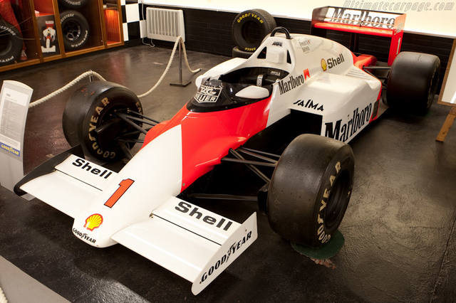 Formula 1 №72 - McLaren MP4/2B - Ален Прост (1985)