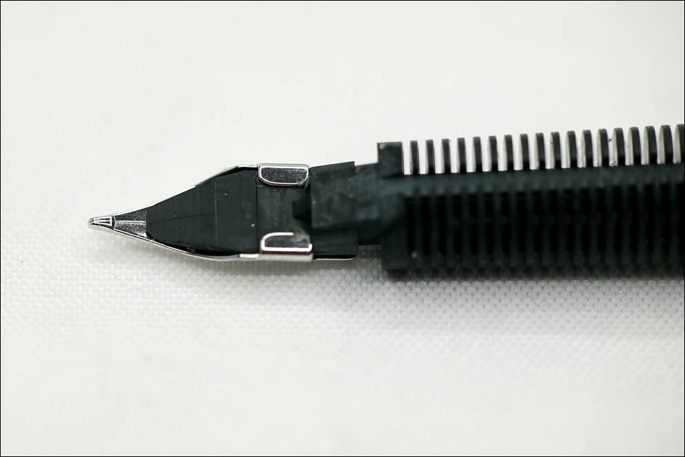 Lamy 2000 Matte black 14K EF. Lenskiy.org