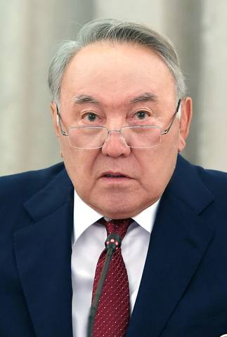 Назарбаев ЕАЭС (cropped) Назарбаев ЕАЭС (cropped)