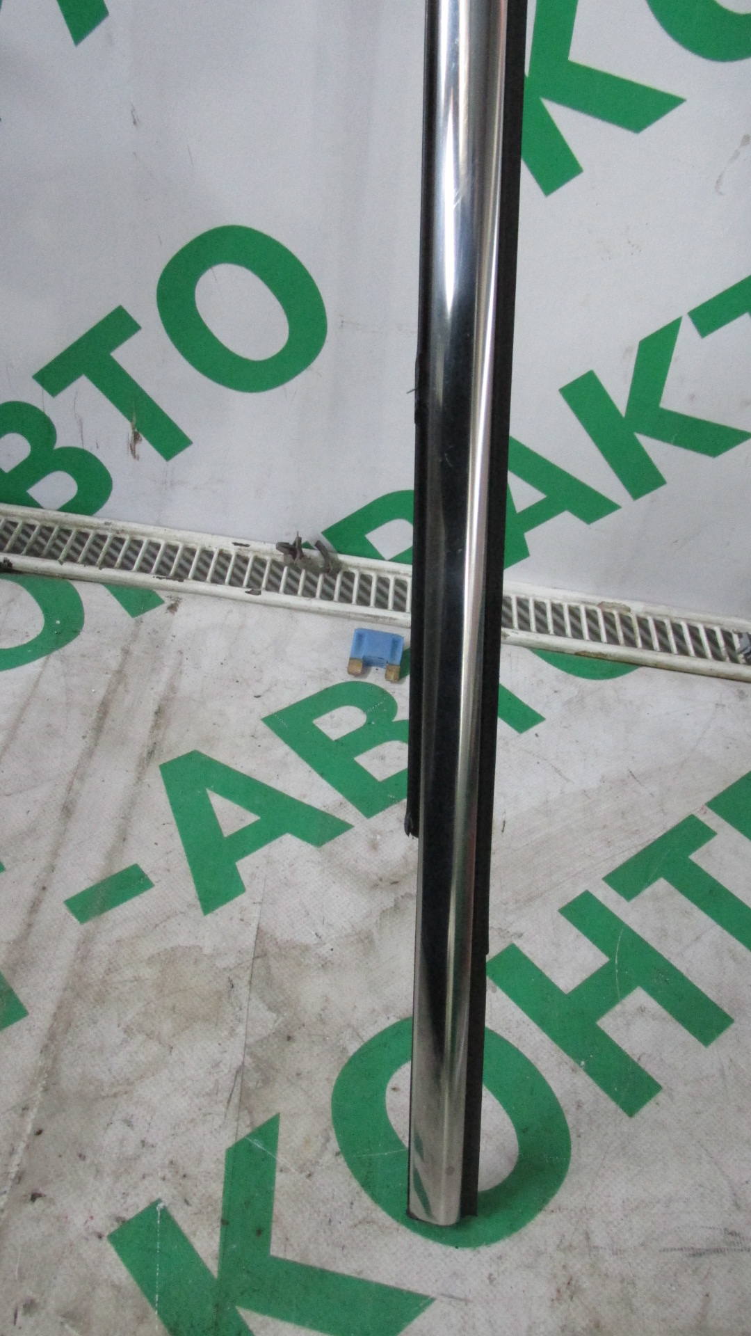 молдинг двери передней левой 307 (6)