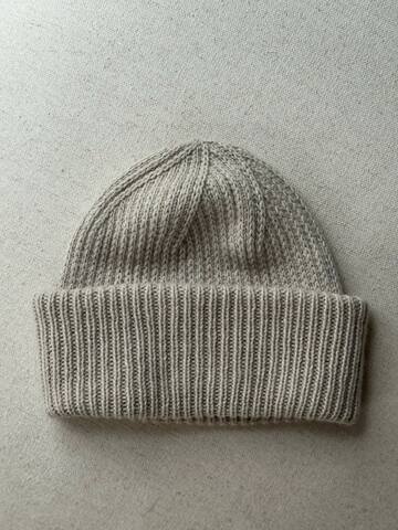 Chantal Beanie Knitting Pattern 11
