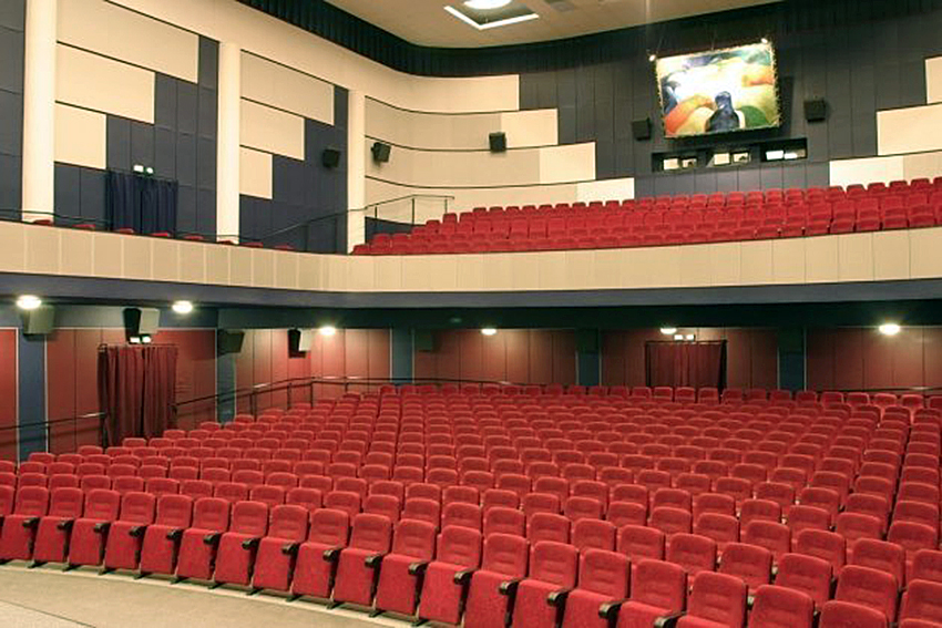 4�������