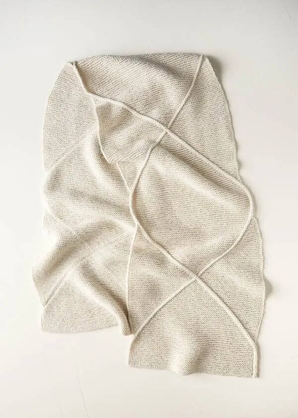 delicate-cable-scarf-600-18
