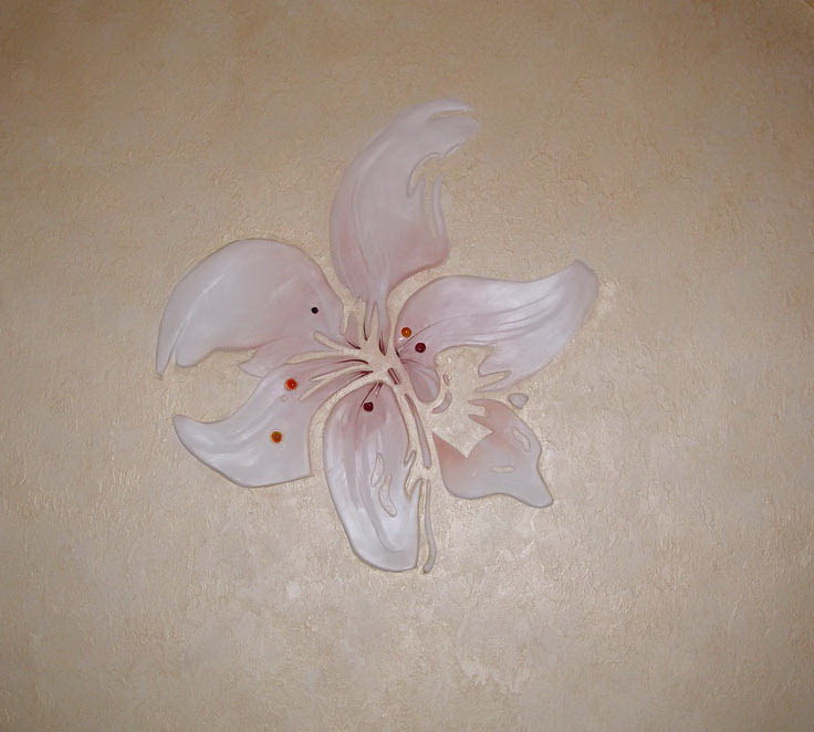 лилия для артнов