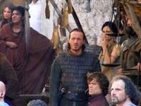 bronn-tyrion-on-set