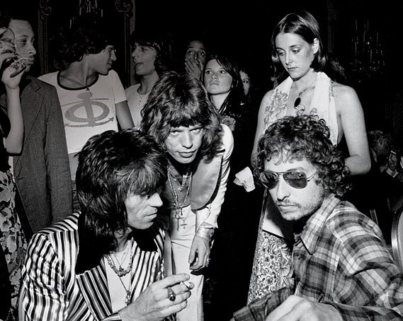 Keith-Richards-Mick-Jagger-and-Bob-Dylan-1972