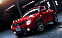 nissan juke red-wide